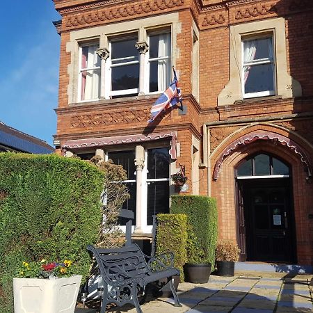 The Lismore Hotel Banbury Bagian luar foto